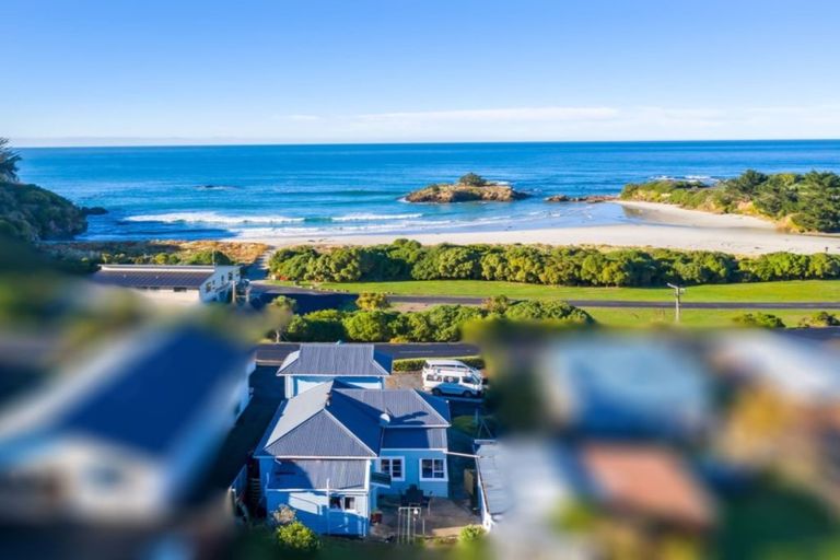 Photo of property in 992 Brighton Road, Brighton, Dunedin, 9035