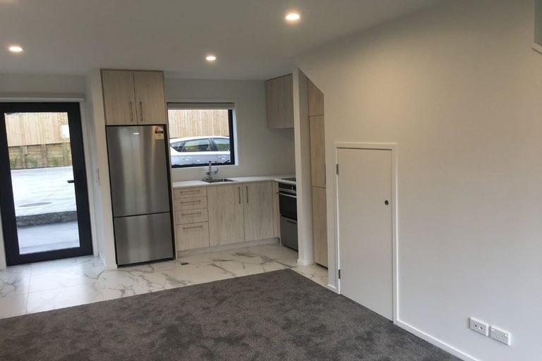 Photo of property in 11/10 Wilsher Crescent, Henderson, Auckland, 0612