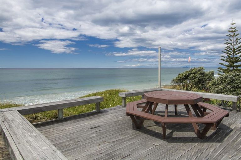 Photo of property in 517 Pukehina Parade, Pukehina, Te Puke, 3189