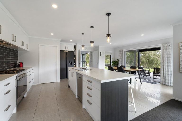 Photo of property in 872a Reid Line East, Bunnythorpe, Palmerston North, 4481