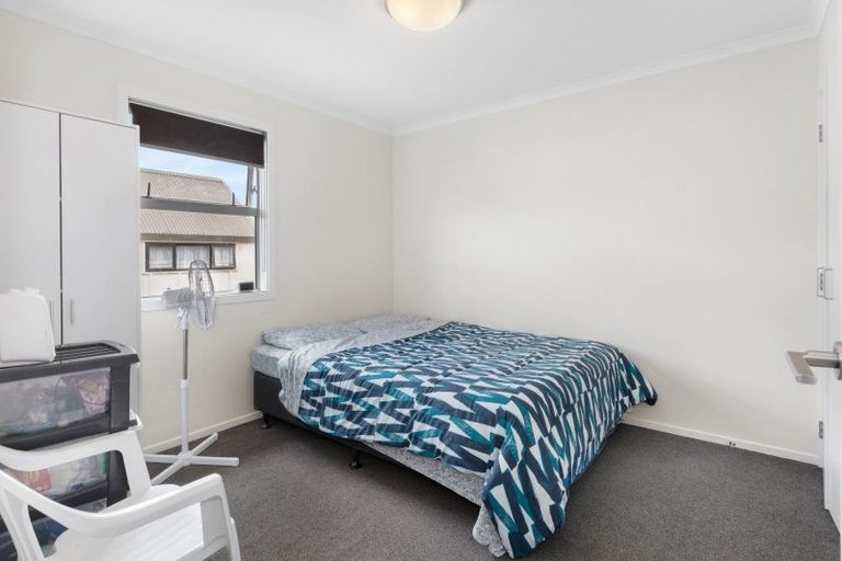 Photo of property in 77 Chiefs Court, Hamilton East, Hamilton, 3216