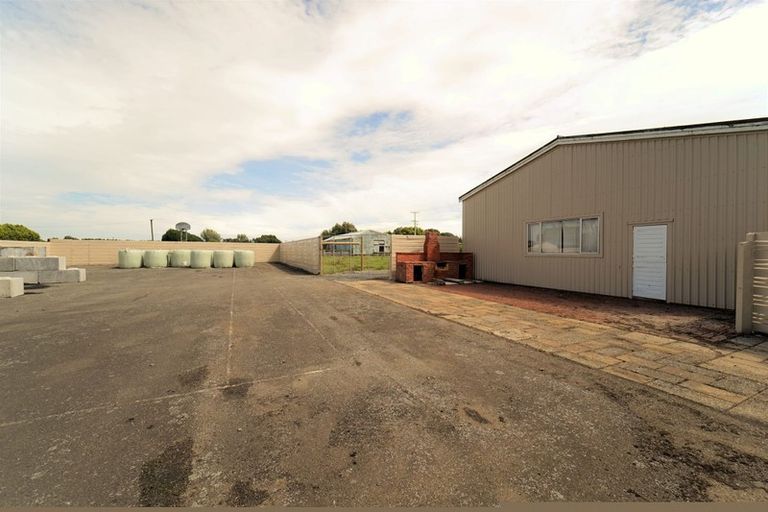 Photo of property in 22 District Road, Kennington, Invercargill, 9871