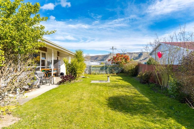 Photo of property in 14 Opie Street, Waimate, 7924