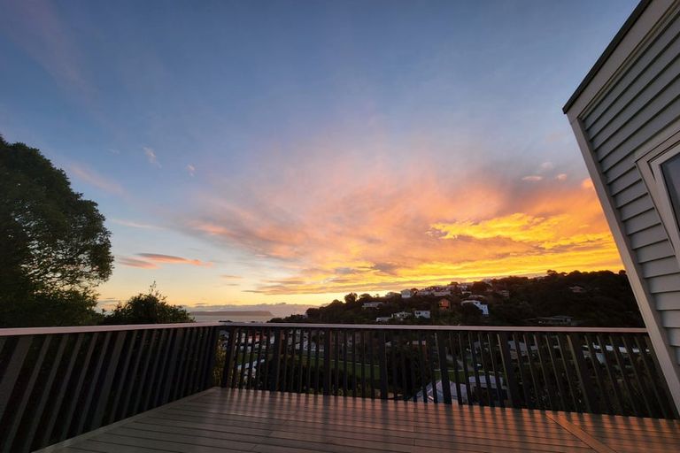 Photo of property in 14 Cluny Road, Plimmerton, Porirua, 5026