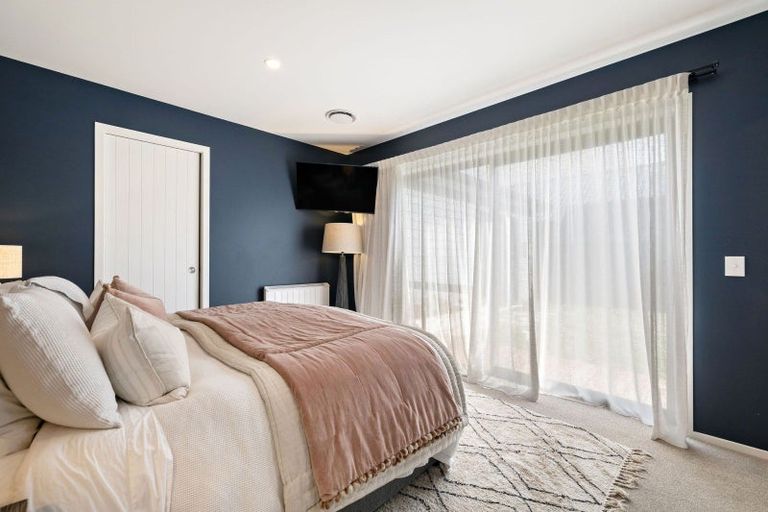 Photo of property in 3 Brodie Avenue, Arrowtown, 9302