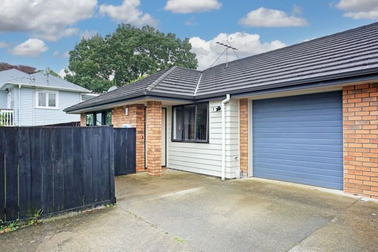 Photo of property in 15 Matai Street, Waiuku, 2123