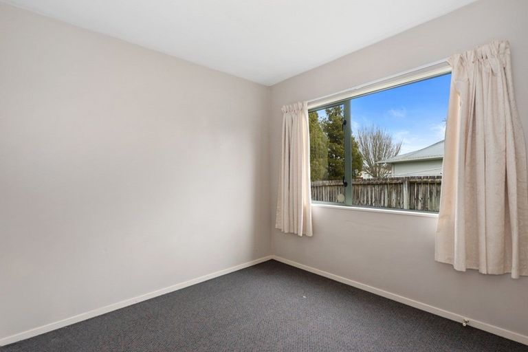 Photo of property in 15 Penney Green, Nawton, Hamilton, 3200