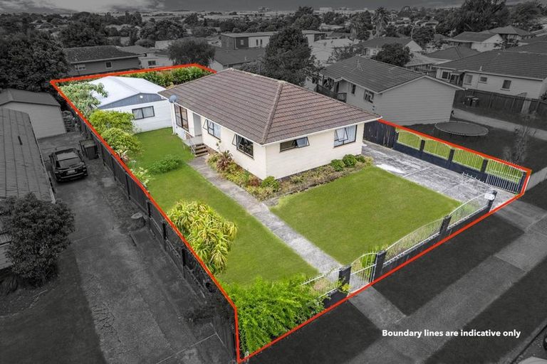 Photo of property in 53 Burundi Avenue, Clendon Park, Auckland, 2103