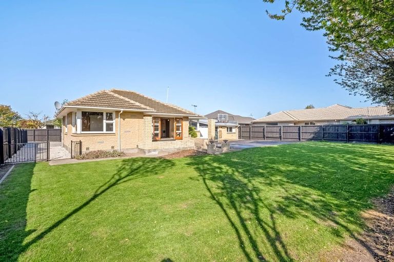 Photo of property in 10 Bellina Place, Broomfield, Christchurch, 8042