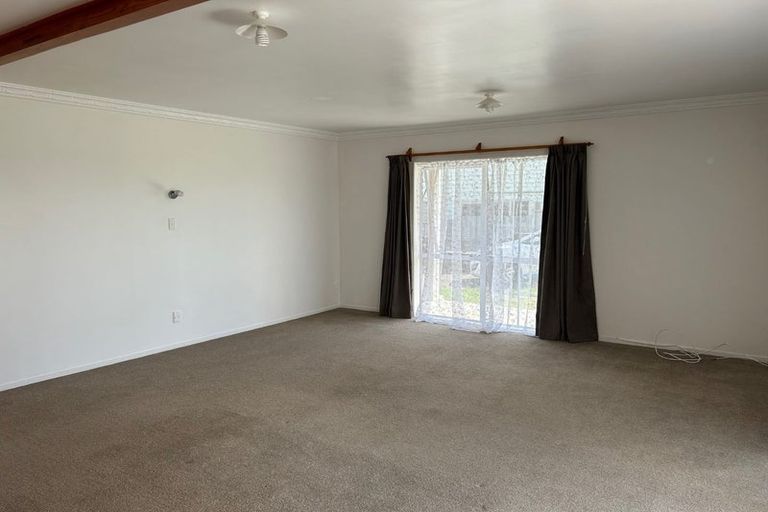 Photo of property in 906 Papamoa Beach Road, Papamoa Beach, Papamoa, 3118