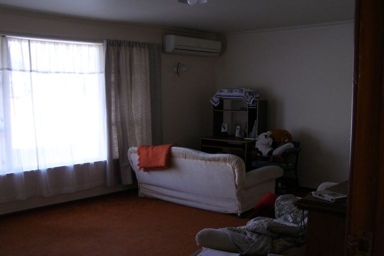 Photo of property in 1/143 Gloucester Street, Taradale, Napier, 4112