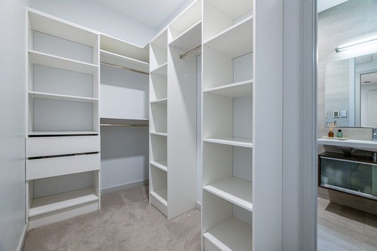 Photo of property in 120 San Valentino Drive, Henderson, Auckland, 0612