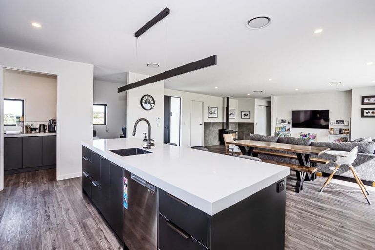 Photo of property in 60 Orion Road East, Makarewa, Invercargill, 9876