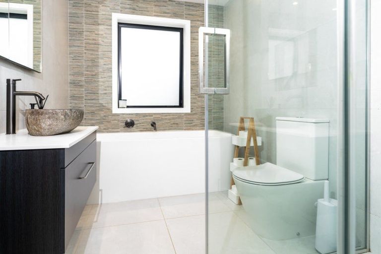 Photo of property in 31 Omahina Street, Raglan, 3225
