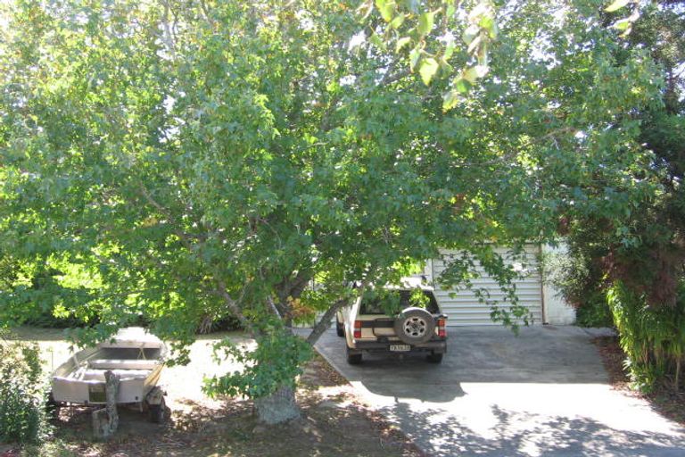 Photo of property in 197 Glamorgan Drive, Torbay, Auckland, 0630