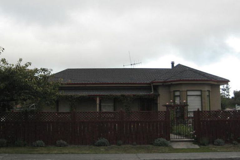 Photo of property in 10 Studholme Street, Temuka, 7920