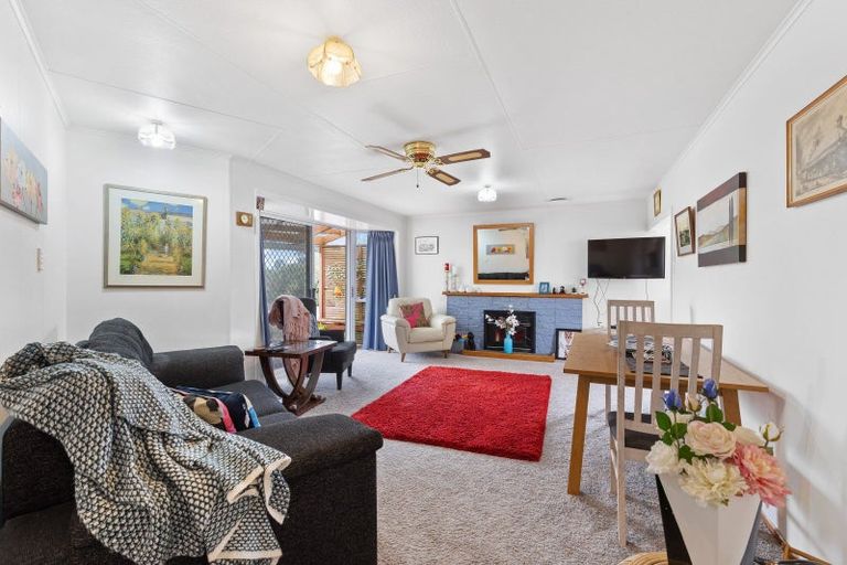 Photo of property in 1 Jonathan Place, Putaruru, 3411