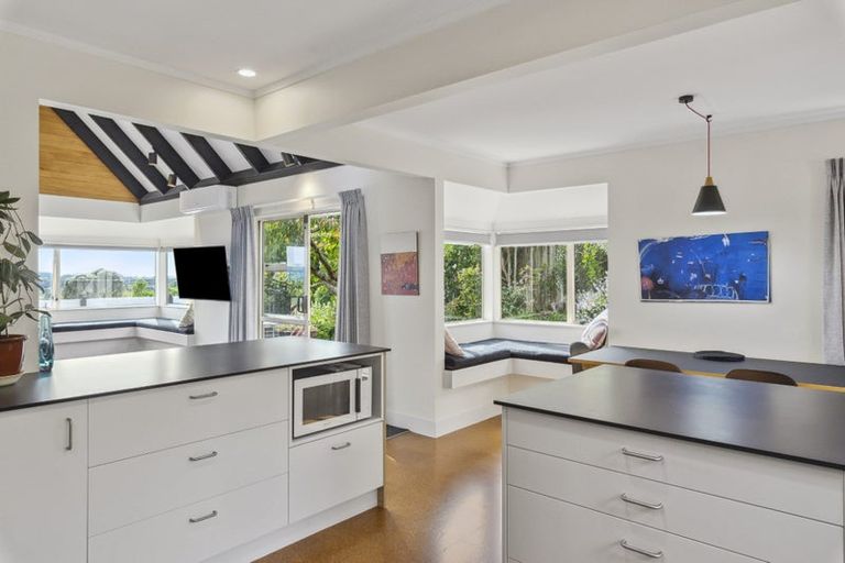 Photo of property in 75 Huia Street, Waikanae, 5036