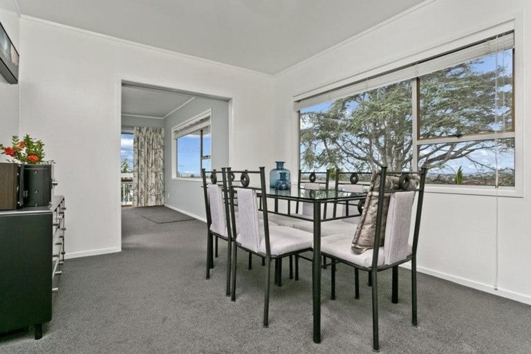 Photo of property in 2/77 Stanaway Street, Hillcrest, Auckland, 0627