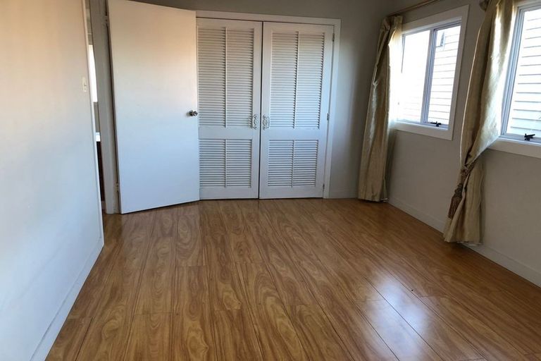 Photo of property in 139 Bucklands Beach Road, Bucklands Beach, Auckland, 2012