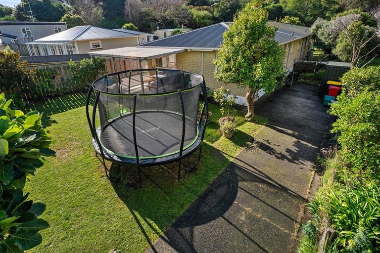 Photo of property in 26a Tilley Road, Paekakariki, 5034