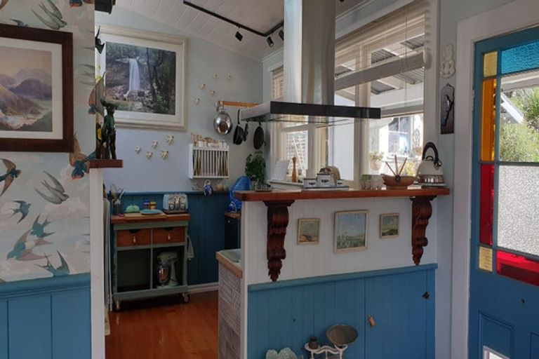 Photo of property in 14 Maning Street, Kohukohu, 0491