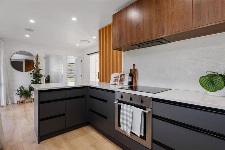 Photo of property in 13 Thelma Place, Lynmore, Rotorua, 3010