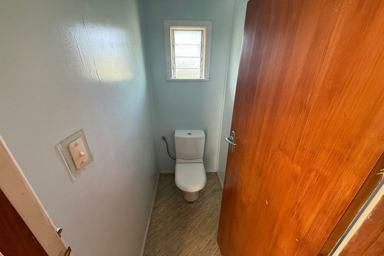 Photo of property in 16 Jade Avenue, Pakuranga Heights, Auckland, 2010