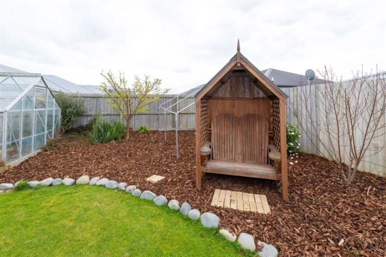 Photo of property in 6 Bradbury Avenue, Rolleston, 7614