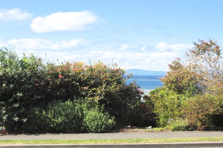 Photo of property in 51 Wakeman Road, Acacia Bay, Taupo, 3330