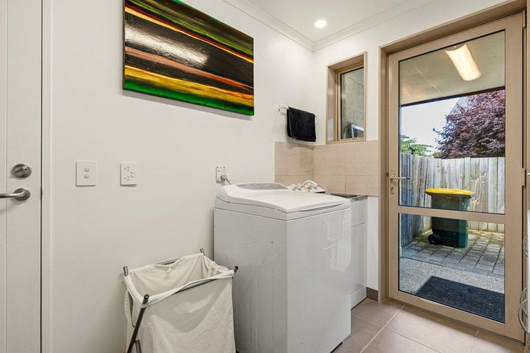 Photo of property in 33 Sylvan Street, Lake Hayes, Queenstown, 9304