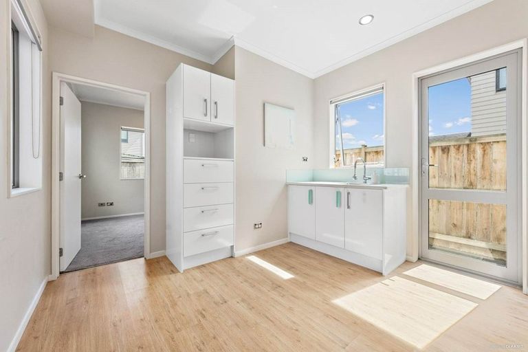 Photo of property in 20 Carrickdawson Drive, Flat Bush, Auckland, 2019