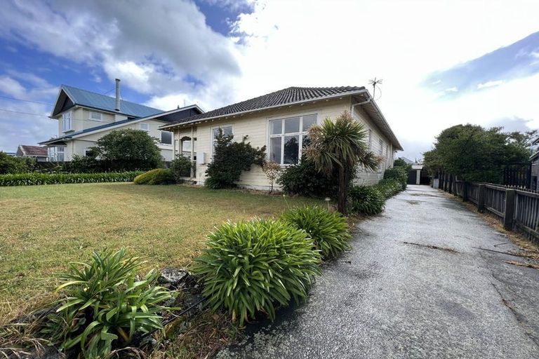 Photo of property in 23 Oram Avenue, New Brighton, Christchurch, 8061