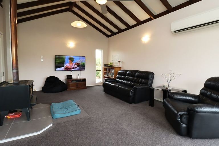 Photo of property in 40 Leven Street, South Hill, Oamaru, 9400