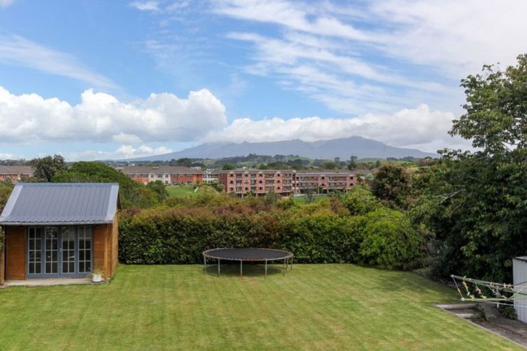 Photo of property in 22 Virginia Place, Whalers Gate, New Plymouth, 4310