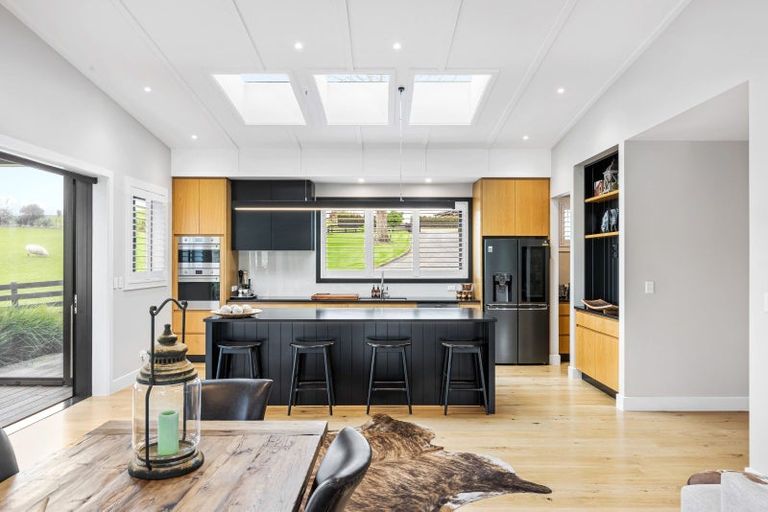 Photo of property in 331 Pukapuka Road, Pohuehue, Warkworth, 0983