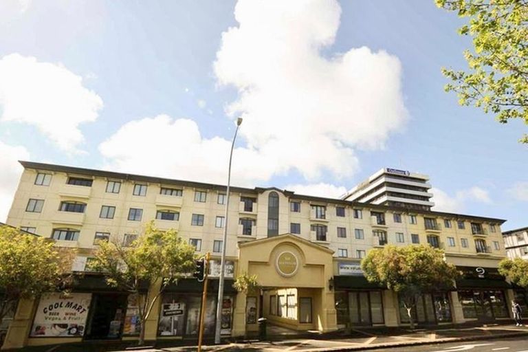 Photo of property in 4n/160 Symonds Street, Eden Terrace, Auckland, 1010