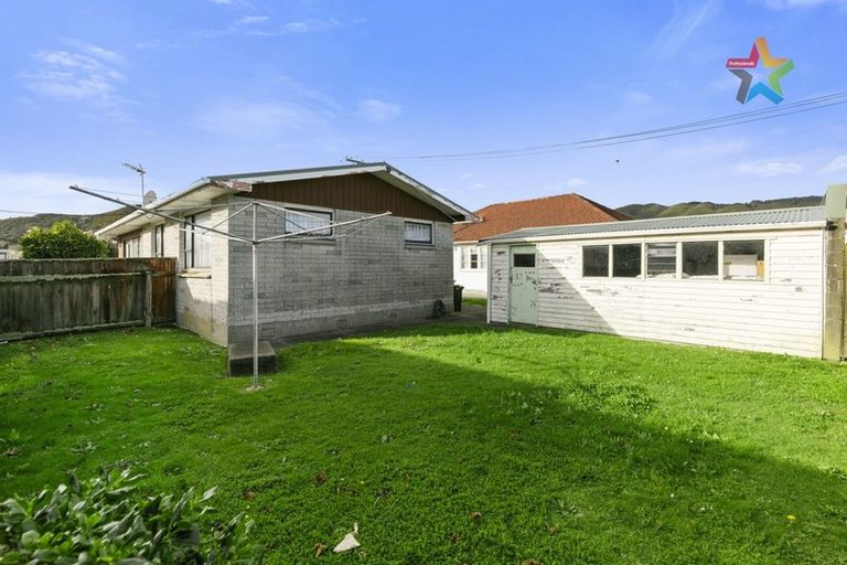 Photo of property in 59 Chapman Crescent, Naenae, Lower Hutt, 5011