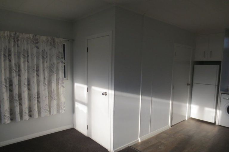 Photo of property in 24 Fitchett Street, Palmerston North, 4410