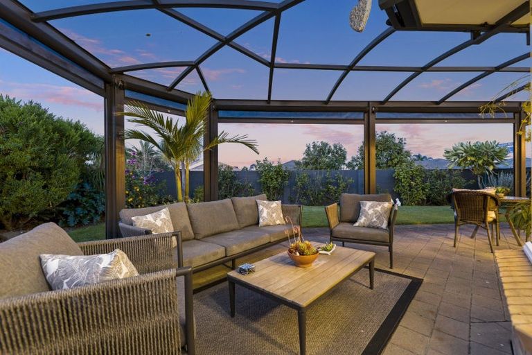 Photo of property in 90 Santa Monica Drive, Papamoa Beach, Papamoa, 3118