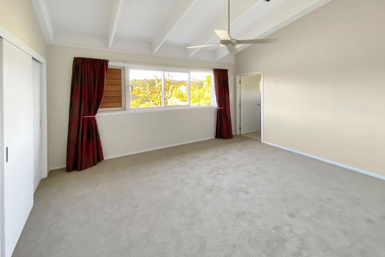 Photo of property in 22 Alderton Drive, Kerikeri, 0230