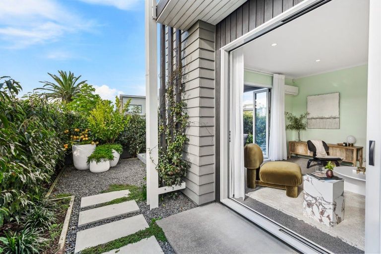 Photo of property in 61 Buckley Avenue, Hobsonville, Auckland, 0616