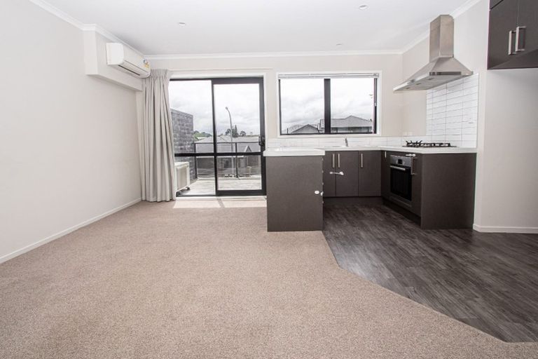 Photo of property in 6/16 Jones Crescent, Melville, Hamilton, 3206