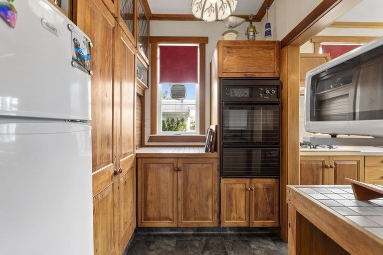 Photo of property in 61 Te Aroha Street, Hamilton East, Hamilton, 3216