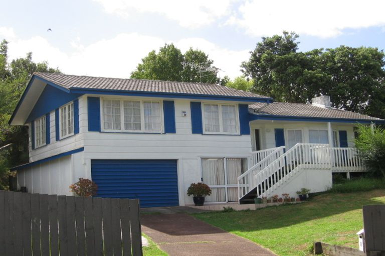 Photo of property in 38 Japonica Drive, Beach Haven, Auckland, 0626