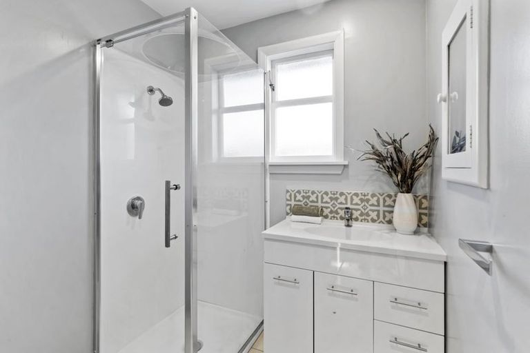 Photo of property in 3 Murdoch Street, Bryndwr, Christchurch, 8053