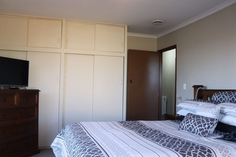 Photo of property in 53 Bush Street, Rangiora, 7400