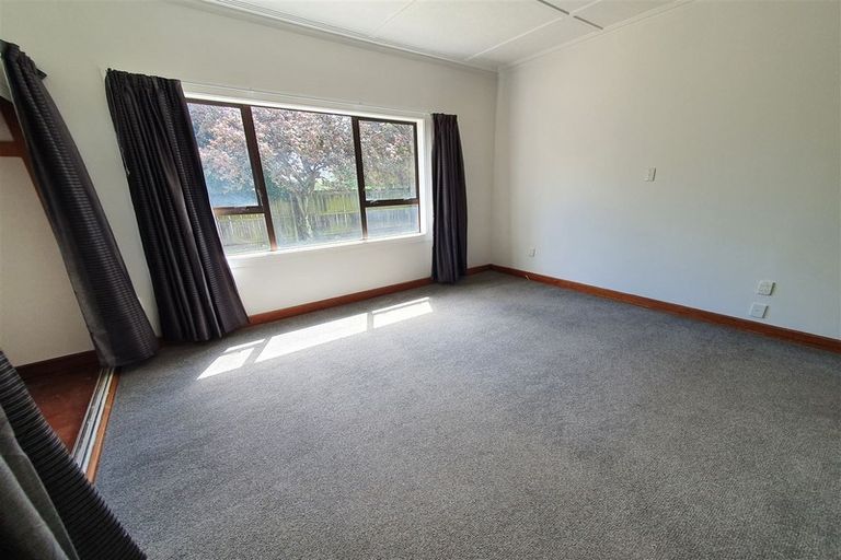 Photo of property in 2 Henry Wigram Drive, Wigram, Christchurch, 8042