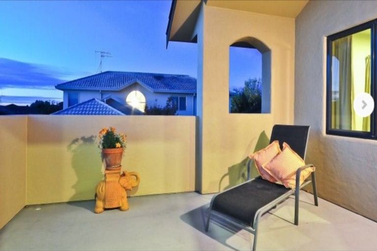 Photo of property in 8 Castlewold Place, Huntington, Hamilton, 3210