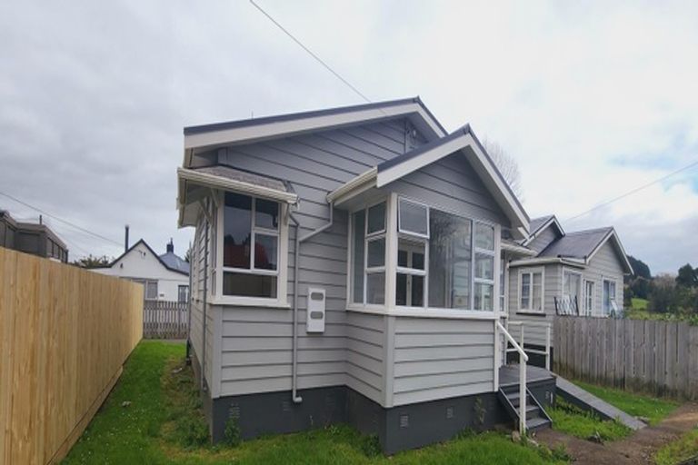 Photo of property in 2b Church Street, Hikurangi, 0114